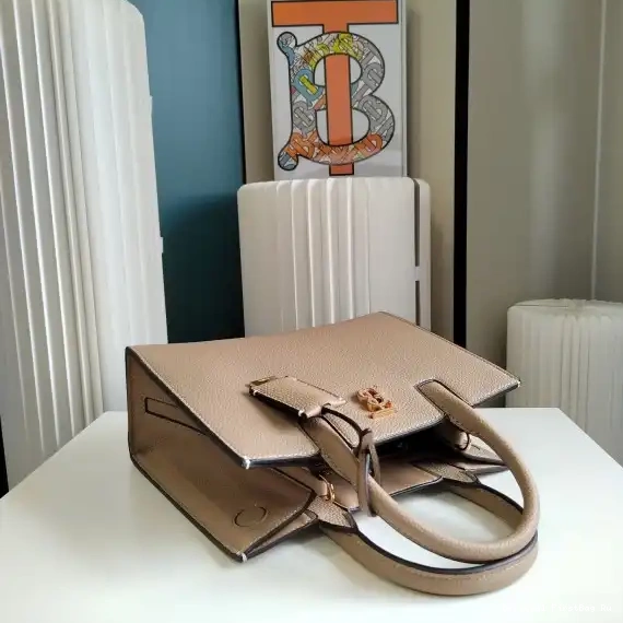 Official First Bag Ru Bag BURBERRY Small Frances 0531
